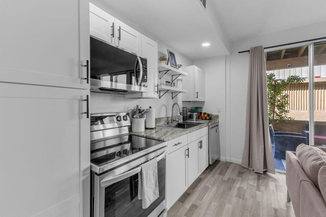 Image 23 of 50 For 78250 Cortez Lane 129