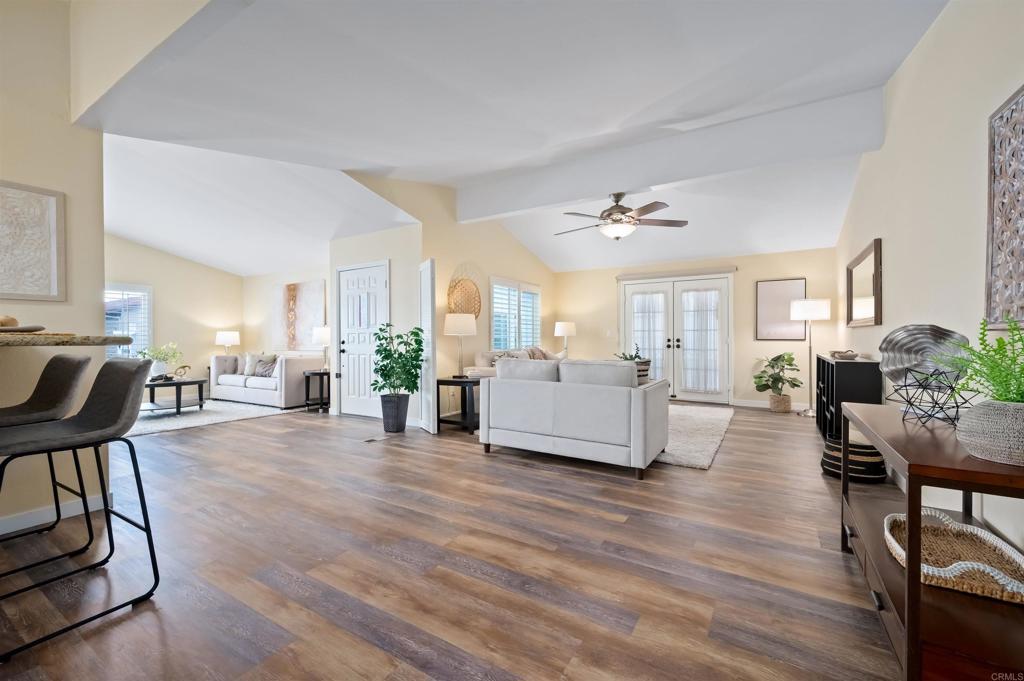 635 Via Santa Cruz - photo 8