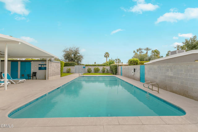 Detail Gallery Image 32 of 34 For 40851 Bob Hope Dr, Rancho Mirage,  CA 92270 - 3 Beds | 3 Baths