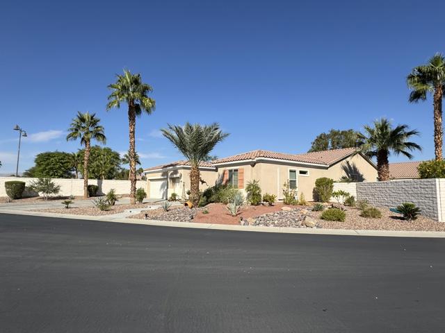 80372 Camino San Lucas, Indio CA: https://media.crmls.org/mediaz/aadcbab6-fea5-4f68-a09a-f5d3423d7aa1.jpg