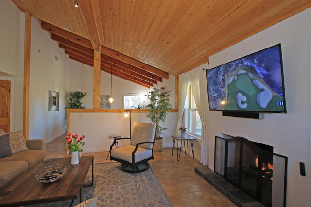73117 Haystack Road, Palm Desert CA: https://media.crmls.org/mediaz/aadcc0bb-c25c-4774-8402-f31fd932b1ff.jpg