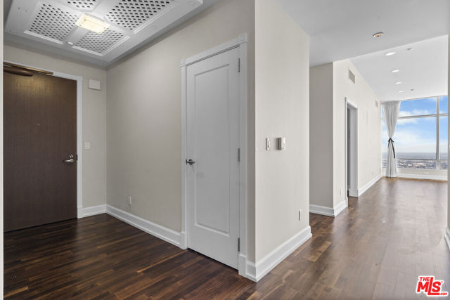 900 W Olympic Boulevard, Los Angeles CA: https://media.crmls.org/mediaz/aadd203c-8259-4a5e-8c62-296cd0ce3317.jpg