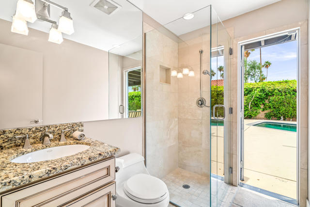 2305 E Sonora Road, Palm Springs CA: https://media.crmls.org/mediaz/aadf344f-d208-425a-9788-0441d96f91ac.jpg