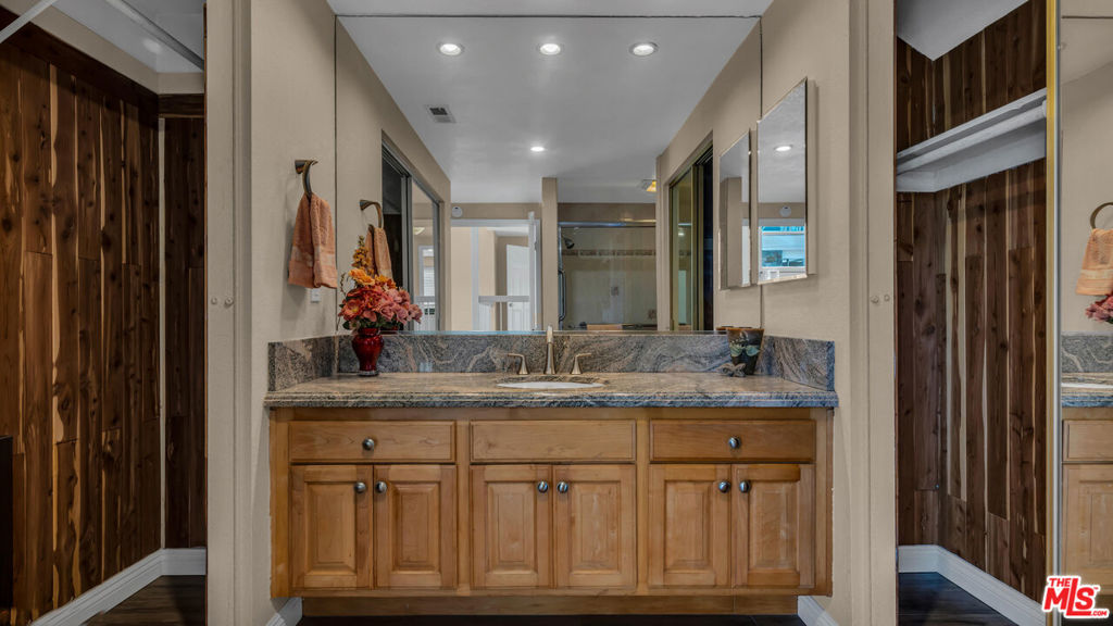 MLS #25543671 img 31