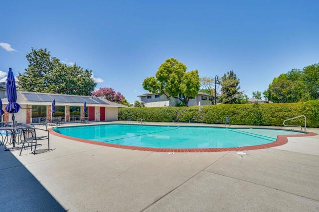 411 Lotus Lane, Mountain View CA: https://media.crmls.org/mediaz/aae0835c-c41c-4aad-b506-787c353a1885.jpg