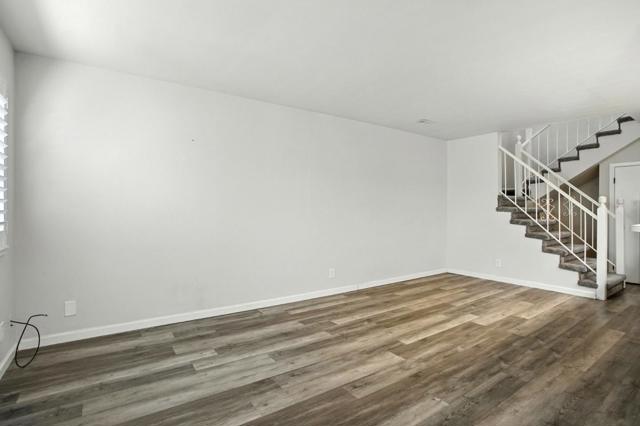 3090 Woods Circle, Davis CA: https://media.crmls.org/mediaz/aae0e569-13ba-4b5a-9a87-d1f302a9ca4d.jpg