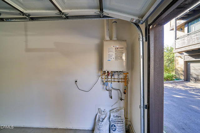 Detail Gallery Image 42 of 42 For 4201 Pennsylvania Ave #C2,  Glendale,  CA 91214 - 4 Beds | 4 Baths