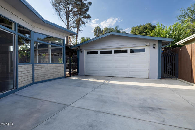 259 Acacia Street, Altadena CA: https://media.crmls.org/mediaz/aae10647-9cbc-4c78-be85-5be7265be3ea.jpg