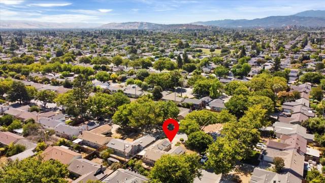 1543 Willowbrook Drive, San Jose CA: https://media.crmls.org/mediaz/aae2b094-1e20-4cc5-9f03-27e0b2009f5e.jpg
