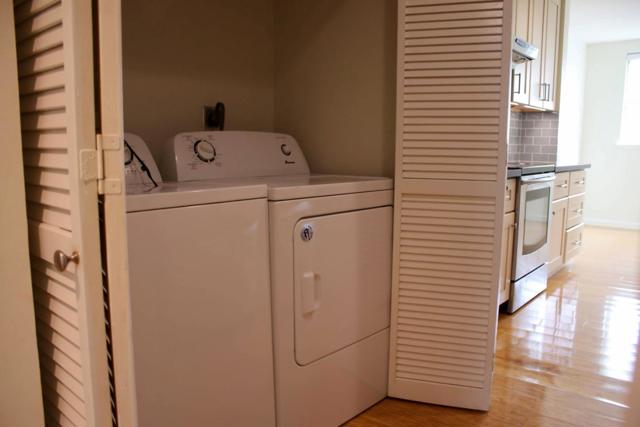 Image 11 of 18 For 1110 Bayswater Avenue 105