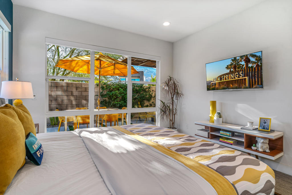 MLS #219138512PS image #16