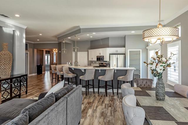 4101 Beacon Place, Discovery Bay CA: https://media.crmls.org/mediaz/aae56fd1-88d1-4a07-a1a1-43f19c2db4ba.jpg