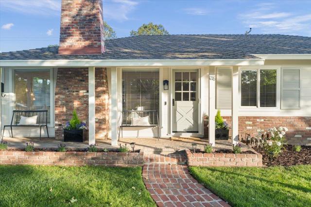1216 Hermosa Way, San Jose CA: https://media.crmls.org/mediaz/aae6e695-a13f-4b2d-93e1-944ffb9cad21.jpg