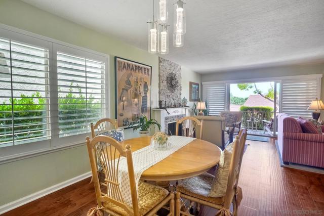 17476 Plaza Cerado, San Diego CA: https://media.crmls.org/mediaz/aae82b37-fc9a-4b66-930a-0e6e8b7801e2.jpg
