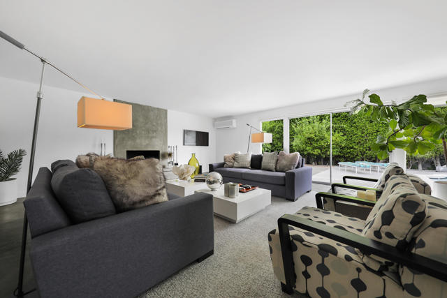 71520 Gardess Road, Rancho Mirage CA: https://media.crmls.org/mediaz/aae86282-37ed-4b06-aa69-f1dbdd9dbbf0.jpg