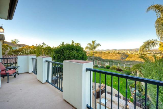 5480 Valerio Trl, San Diego CA: https://media.crmls.org/mediaz/aae9c7bc-e071-4684-9377-3446e91e9763.jpg
