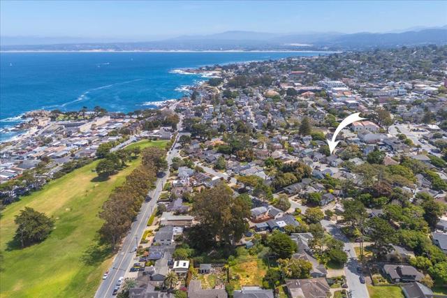 161 Pacific Avenue, Pacific Grove CA: https://media.crmls.org/mediaz/aae9f075-1fcc-4d34-9a09-98d6067a89c7.jpg