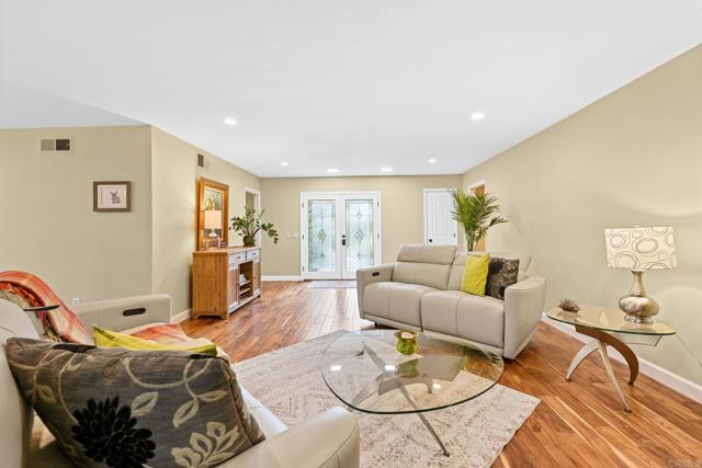 Detail Gallery Image 15 of 52 For 3625 Laketree Dr, Fallbrook,  CA 92028 - 3 Beds | 2 Baths