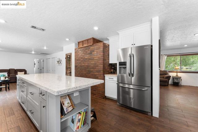 Image 17 of 36 For 15086 Vista Knolls