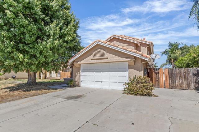 Detail Gallery Image 1 of 46 For 2790 Marilee Ct, Hemet,  CA 92545 - 5 Beds | 4 Baths