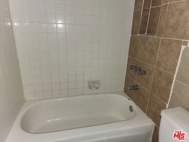 6538 Sepulveda Boulevard, Van Nuys CA: https://media.crmls.org/mediaz/aaec6064-8bf4-4366-b7aa-d67d0f19bdea.jpg