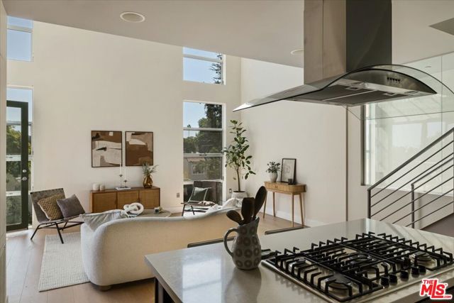 MLS #25609957 image #22