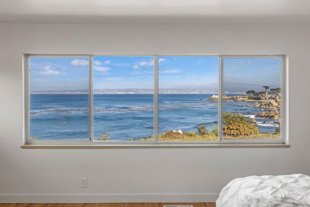 847 Ocean View Boulevard, Pacific Grove CA: https://media.crmls.org/mediaz/aaeda853-2b44-4c16-877e-246acb762870.jpg