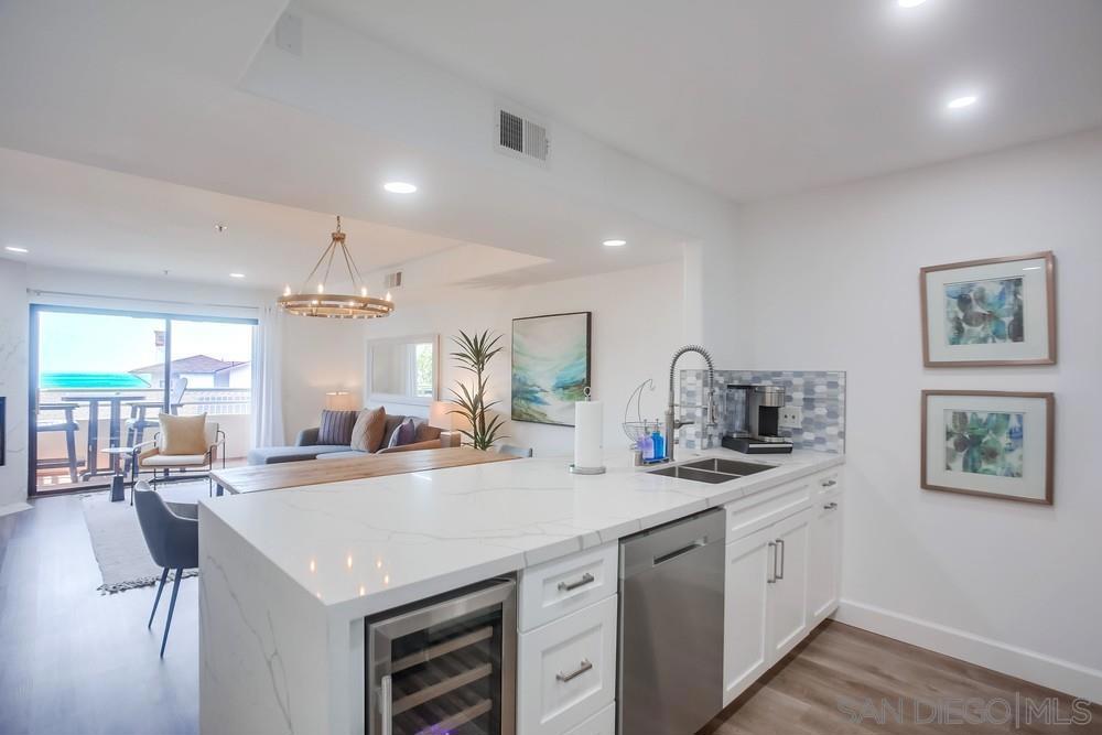 5726 La Jolla Blvd - photo 6