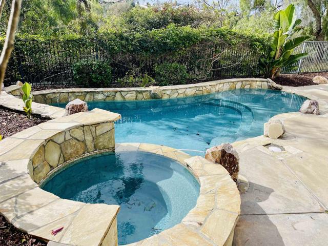 Front Image Thumbnail for CRNDP2601617