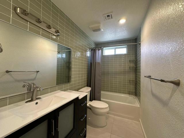 Image 12 of 16 For 30925 Avenida Juarez