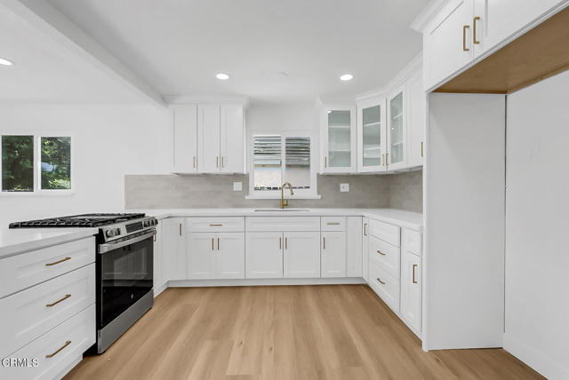 Detail Gallery Image 9 of 40 For 2208 Cornwell Ave, Modesto,  CA 95350 - 3 Beds | 2 Baths