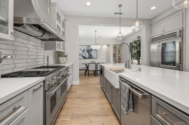 8126 Santaluz Village Green North, San Diego CA: https://media.crmls.org/mediaz/aaf5c73c-a5b1-43a5-9381-54d49b28b02c.jpg