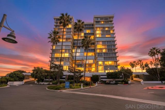 1820 Avenida Del Mundo, Coronado CA: https://media.crmls.org/mediaz/aaf5f8b8-3543-4991-882c-0733cbeeff8d.jpg