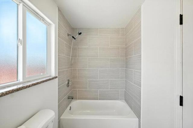2950 Union Avenue, Hayward CA: https://media.crmls.org/mediaz/aaf807d0-7e56-4634-80eb-4a158ab378ad.jpg