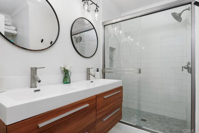 202 Calle De Sereno, Encinitas CA: https://media.crmls.org/mediaz/aaf98ef9-39f3-4ef4-811d-02e817bf91c4.jpg