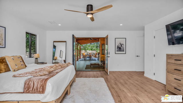 53655 Annie Oakley Road, Pioneertown CA: https://media.crmls.org/mediaz/aaf9a034-ef93-4db8-93f9-25e38971995d.jpg