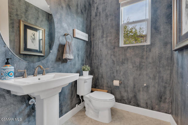 Image 32 of 93 For 6894 Copper Creek Place