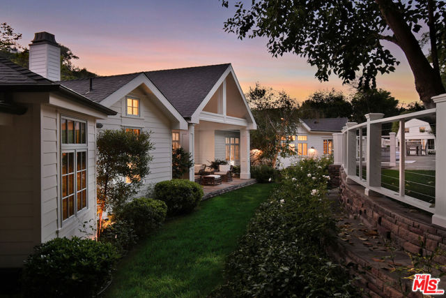 Image 47 of 55 For 3640 Longridge Avenue