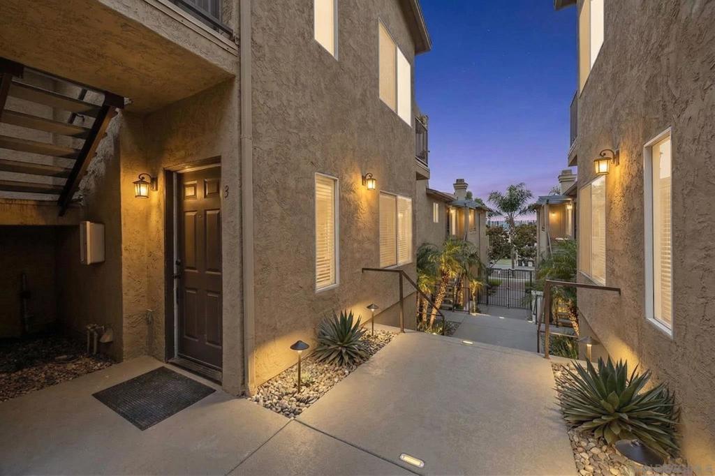 4357 Arizona St - photo 3