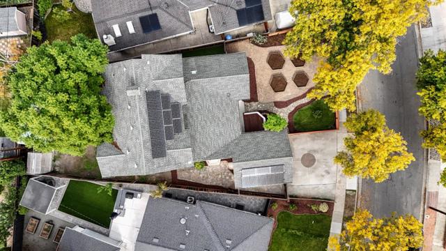 1455 Walnut Grove Avenue, San Jose CA: https://media.crmls.org/mediaz/aafc2a35-a44c-4c14-8afd-affe7ee43f91.jpg