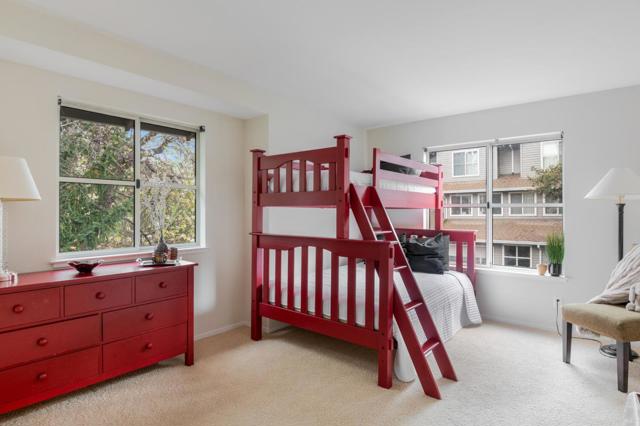 18 Ryan Court, Stanford CA: https://media.crmls.org/mediaz/aafc2cfe-c789-4365-862b-1dbd444da1a0.jpg
