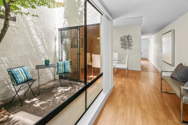 2001 Alameda De Las Pulgas, San Mateo CA: https://media.crmls.org/mediaz/aafc49fc-581a-48bd-8cd2-ec46e26430e7.jpg