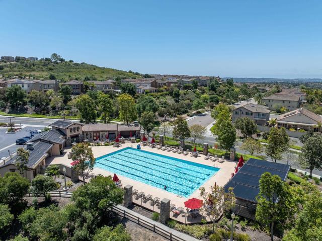 Detail Gallery Image 25 of 26 For 1185 Parkview Dr, Oceanside,  CA 92057 - 4 Beds | 2/1 Baths
