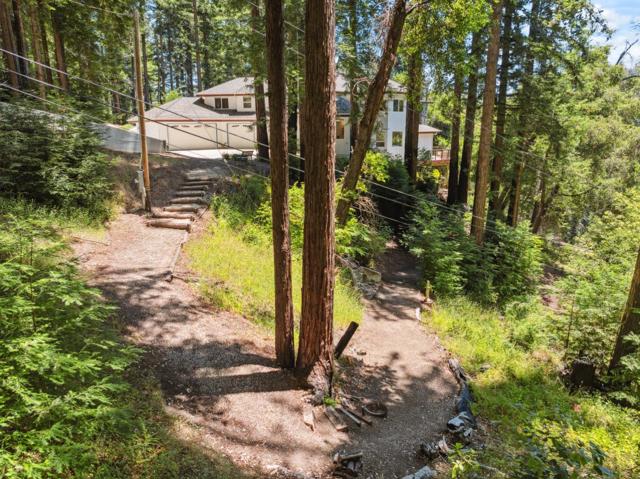 716 Dry Well Road, Boulder Creek CA: https://media.crmls.org/mediaz/aafe54a2-41f9-4b23-92f1-fea796eff7c7.jpg