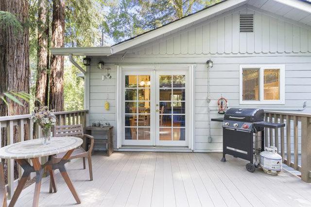 345 Saint Francis Drive, Boulder Creek CA: https://media.crmls.org/mediaz/aaff36cc-4142-48fb-a15d-f11255fdeb5e.jpg