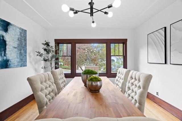 1200 El Centro Avenue, Oakland CA: https://media.crmls.org/mediaz/aaff487b-94c2-4e7b-9139-bac99f4e67ad.jpg