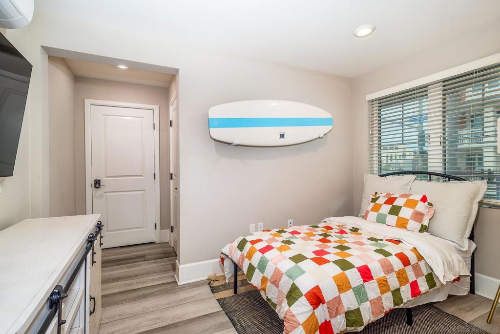 807 Santa Barbara Pl - photo 6