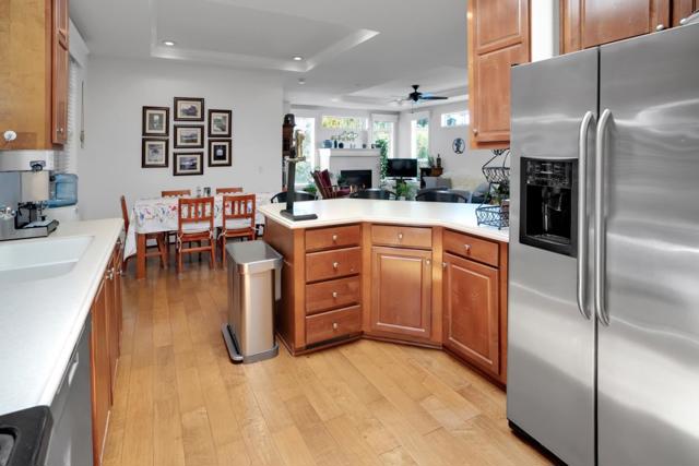 6 PRIMROSE, Aptos CA: https://media.crmls.org/mediaz/ab004b91-3e00-4b7a-8481-8937376aff52.jpg