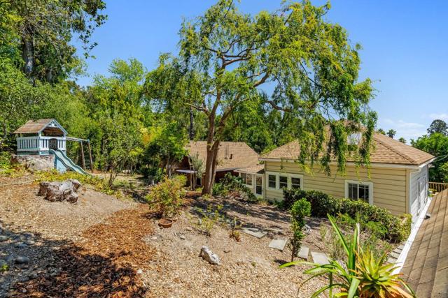 1284 Amesti Road, Corralitos CA: https://media.crmls.org/mediaz/ab01bff4-c358-4e3d-83d5-a27132403427.jpg