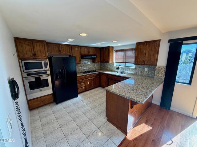 Detail Gallery Image 13 of 29 For 609 N Monterey St #5,  Alhambra,  CA 91801 - 2 Beds | 2 Baths